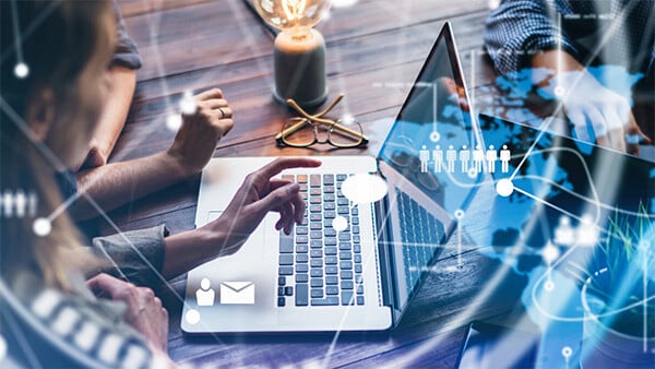 aveniq-insights-fachartikel-collaboration-digitale-helferlein-thumbnail_6zV2DyG